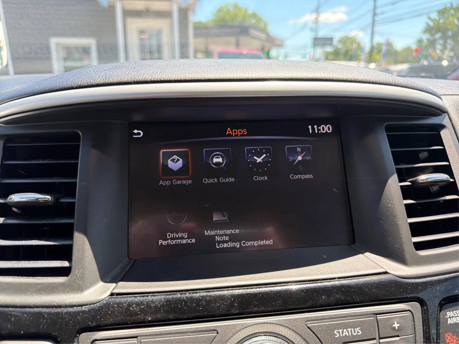 Used 2019 Nissan Pathfinder SV w/ SV Tech Package AWD/4WD image 17
