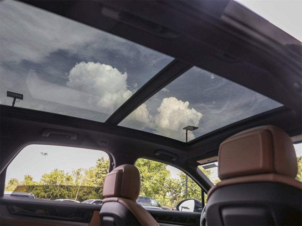 New 2026 Porsche Cayenne image 36
