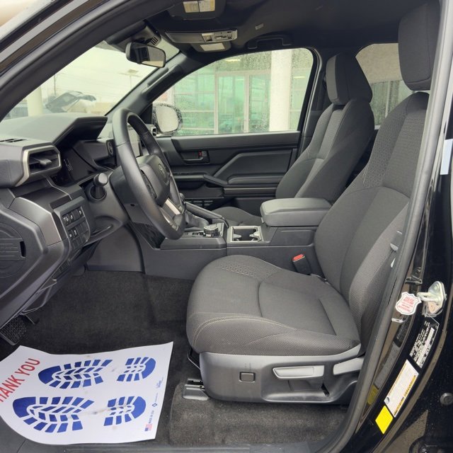 Used 2025 Toyota 4Runner SR5 image 10