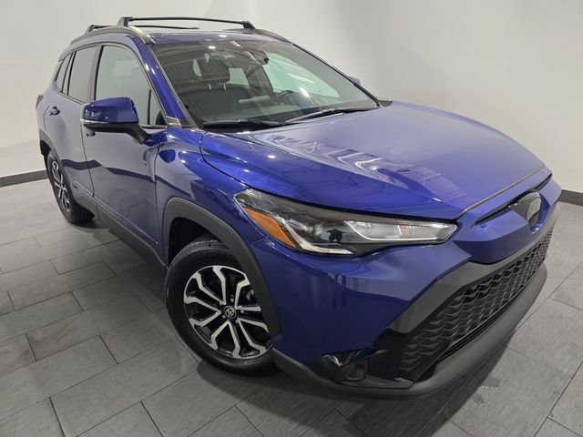 Used 2024 Toyota Corolla Cross AWD Hybrid w/ Moonroof Package image 7