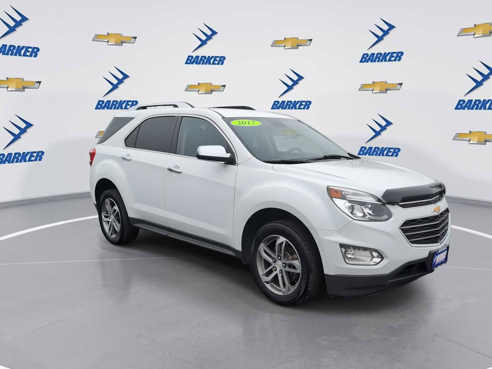 Used 2017 Chevrolet Equinox Premier image 2