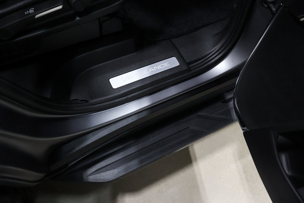 Used 2023 Cadillac Escalade Premium Luxury image 57