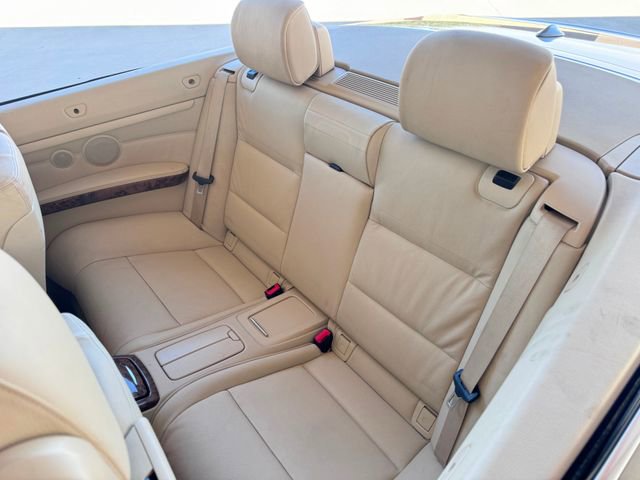 Used 2008 BMW 335i Convertible w/ Premium Pkg image 36
