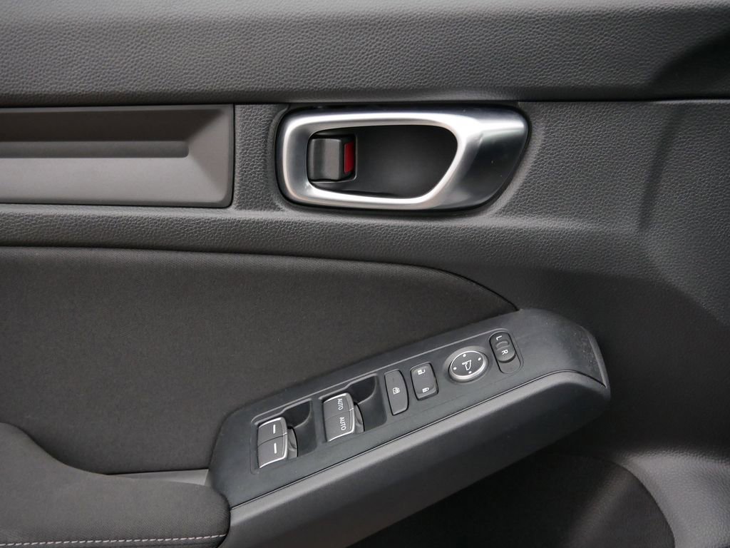 Used 2025 Honda Civic Sport image 24