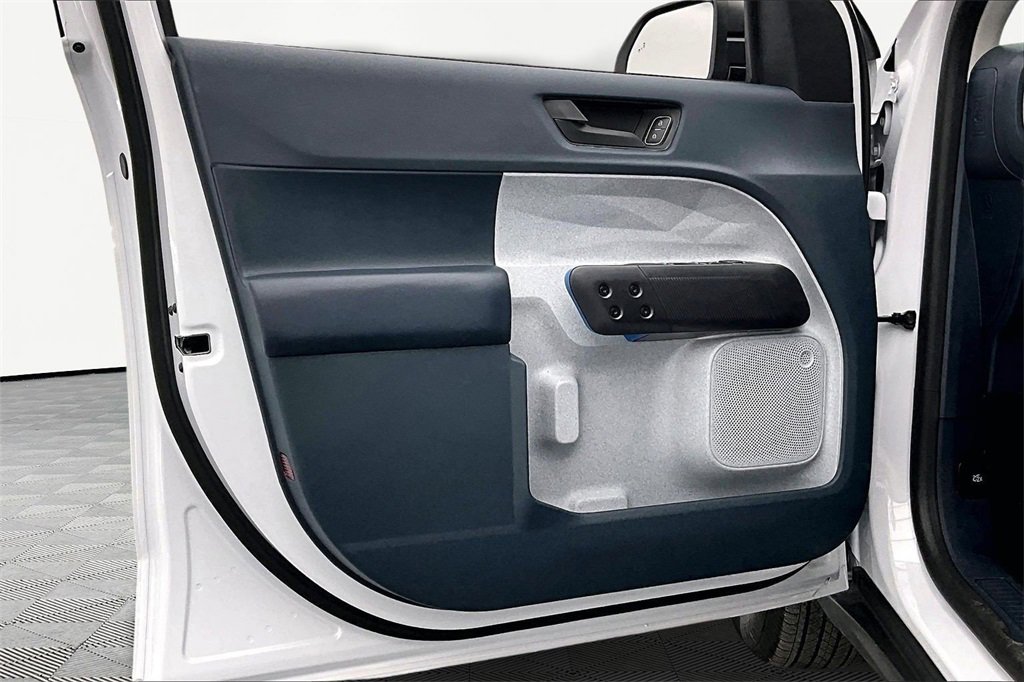 Used 2025 Ford Maverick XLT w/ Equipment Group 302A image 24