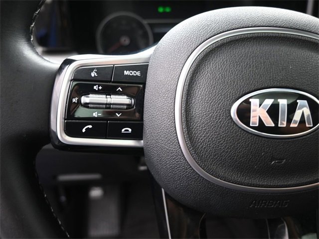 Used 2021 Kia Sorento S w/ Panoramic Sunroof Package image 2