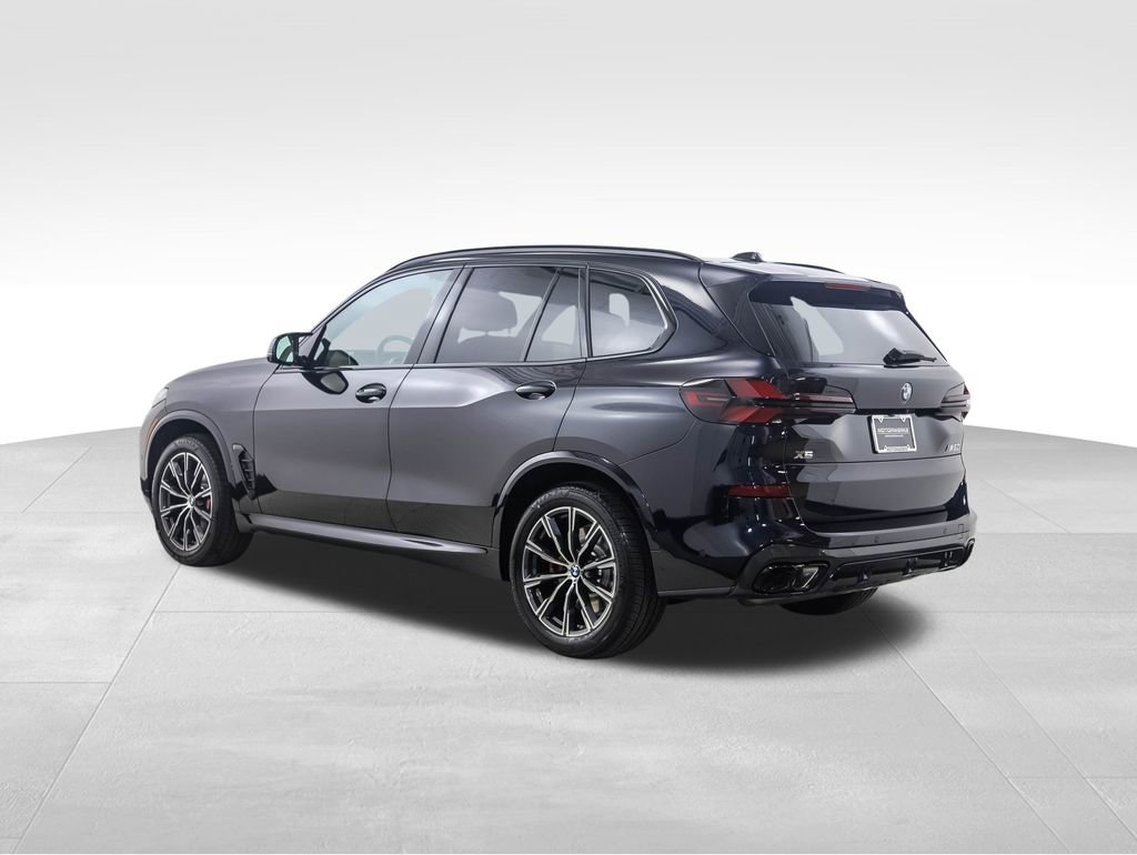 New 2026 BMW X5 M60i w/ Climate Comfort Package image 4