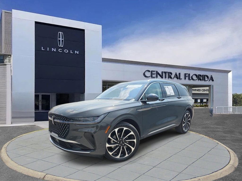 Certified 2024 Lincoln Nautilus Black Label AWD/4WD image 27