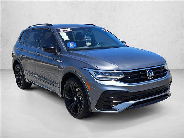 Used 2023 Volkswagen Tiguan SE R-Line FWD image 3