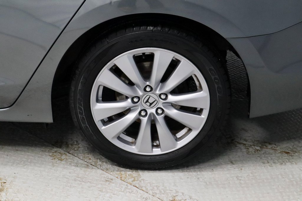 Used 2012 Honda Accord EX-L image 18