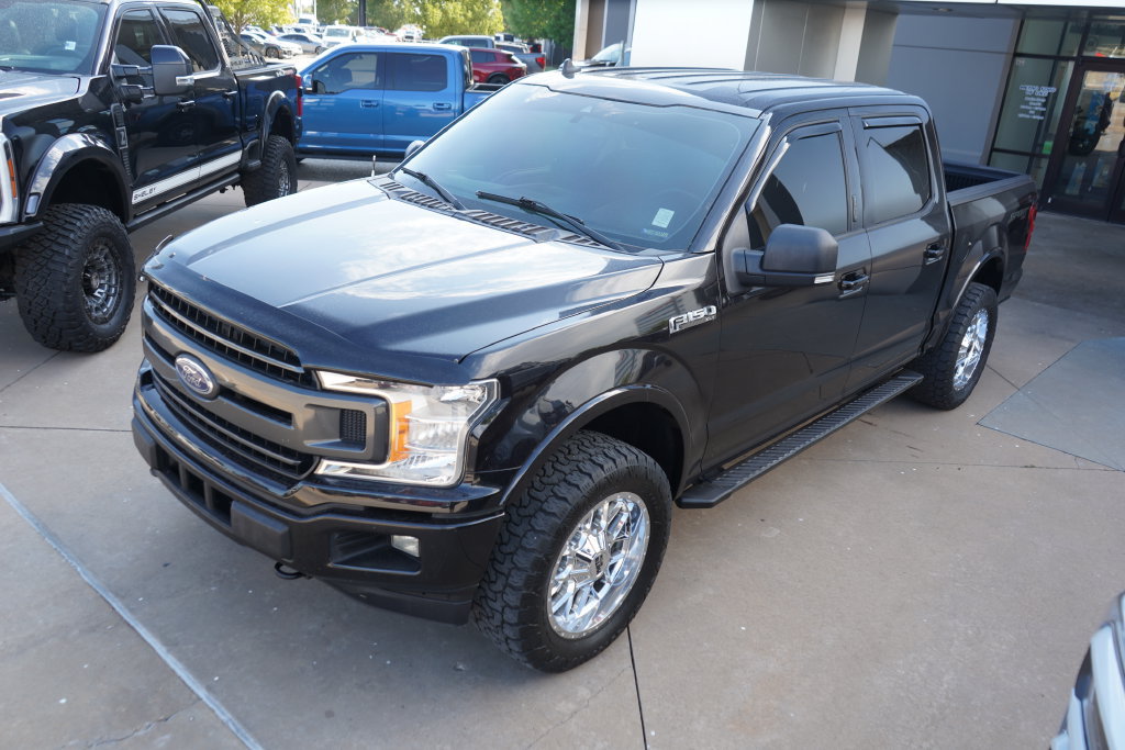 Used 2020 Ford F150 XLT w/ Equipment Group 302A Luxury AWD/4WD image 15