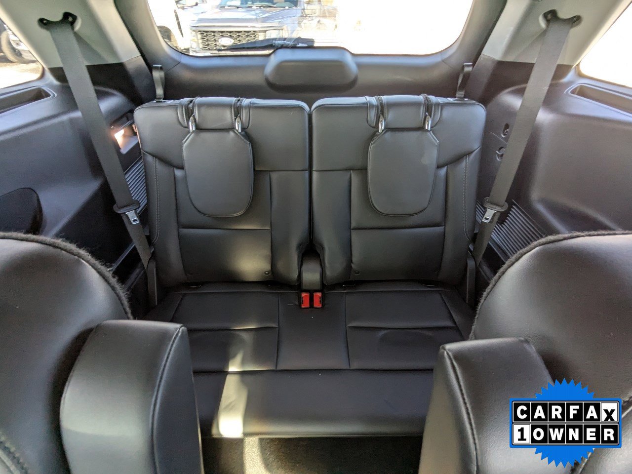 Certified 2022 Ford Explorer XLT w/ Equipment Group 202A image 15