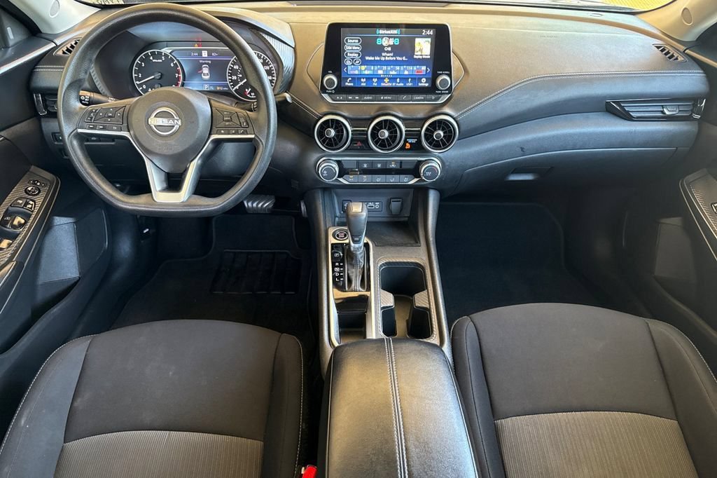 Used 2024 Nissan Sentra SV FWD image 14