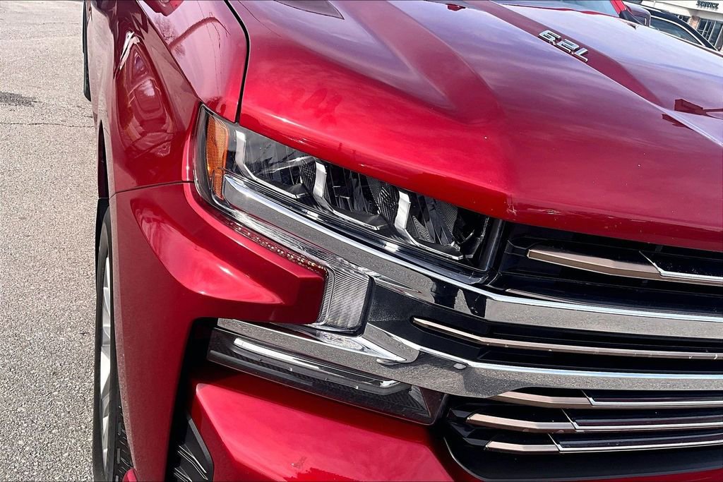Used 2021 Chevrolet Silverado 1500 High Country w/ Technology Package image 29