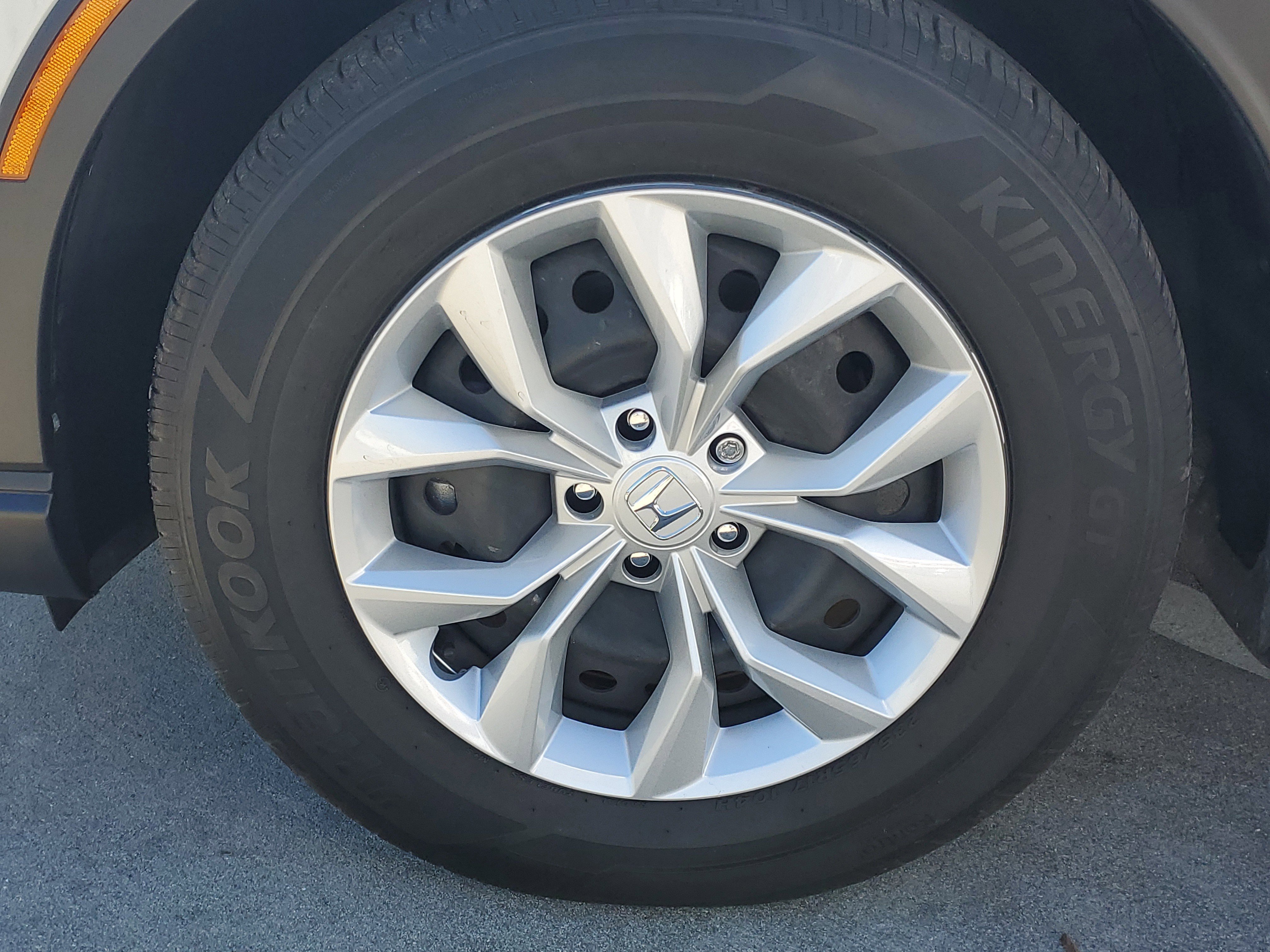 Used 2024 Honda CR-V LX image 5