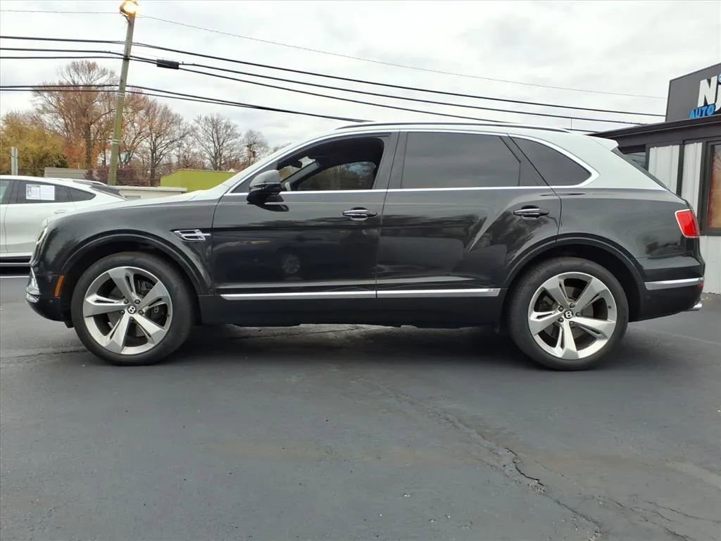 Used 2018 Bentley Bentayga AWD/4WD image 7