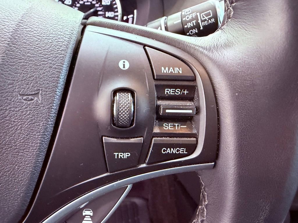 Used 2020 Acura MDX FWD image 23