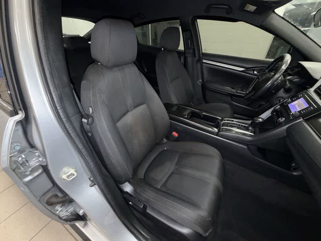Used 2018 Honda Civic Sport image 16