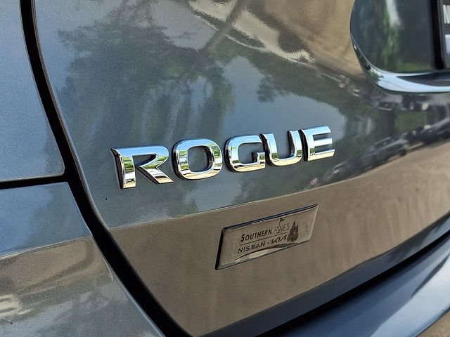 Used 2020 Nissan Rogue S FWD image 30