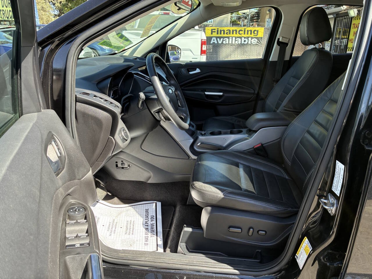 Used 2015 Ford Escape SE AWD/4WD image 3
