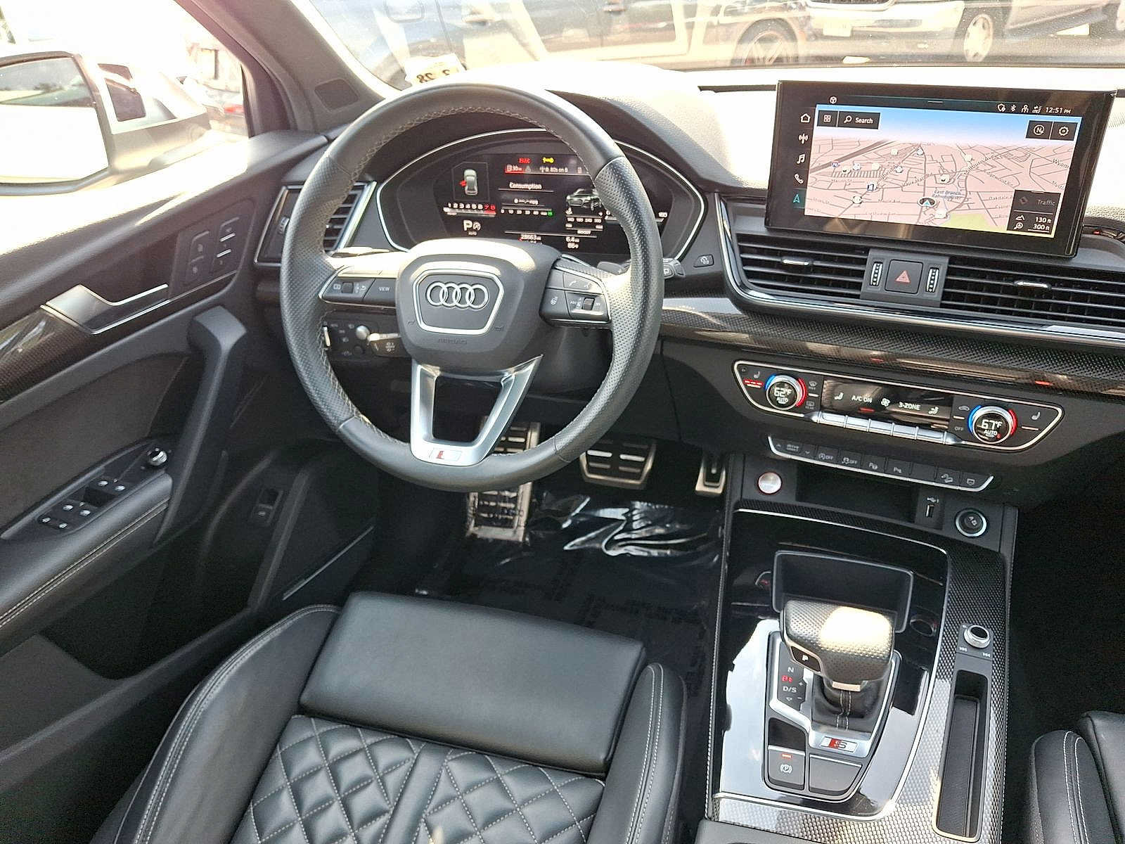 Used 2023 Audi SQ5 Prestige w/ Prestige Package AWD/4WD image 15