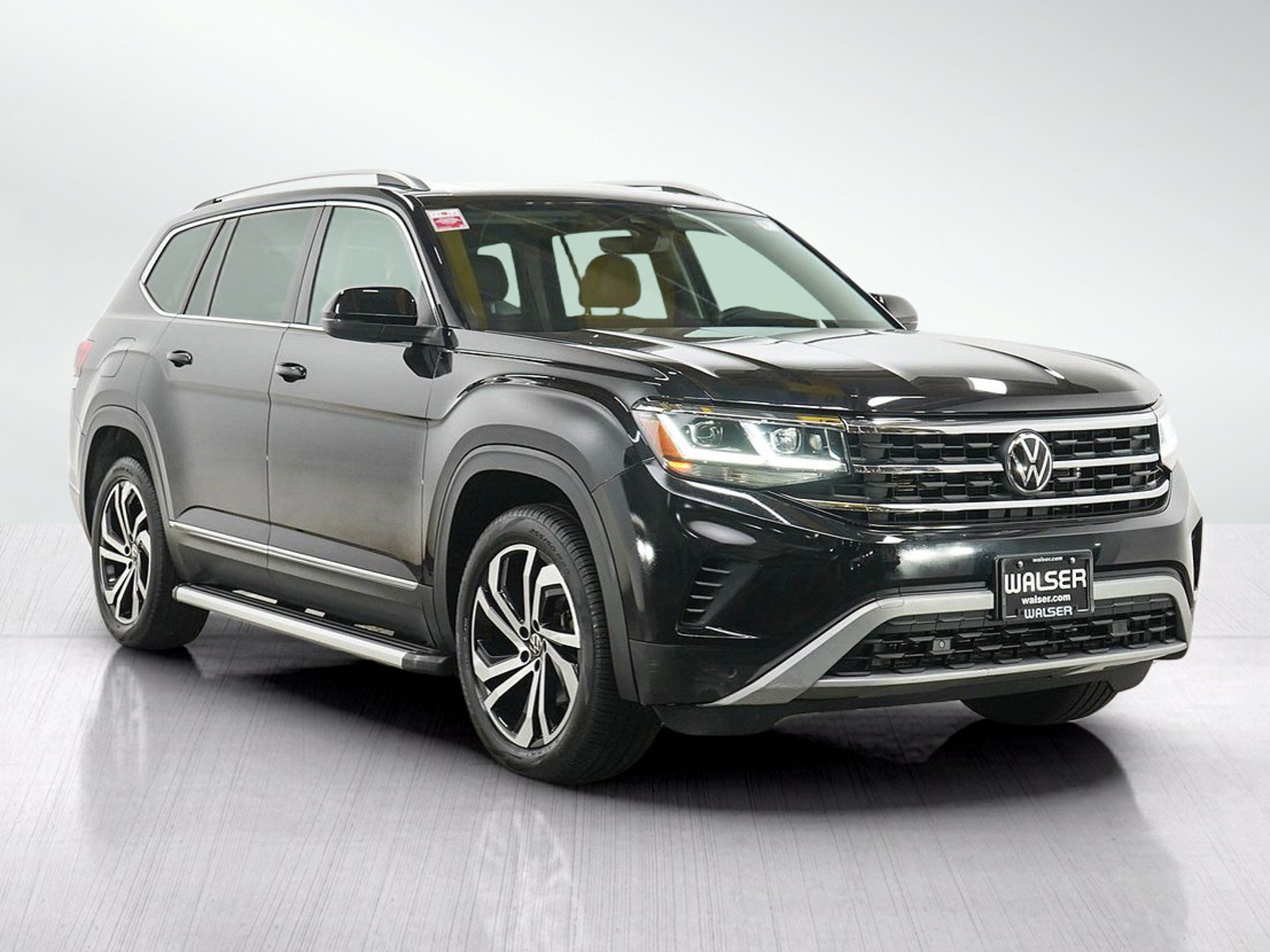 Used 2023 Volkswagen Atlas SEL AWD/4WD image 7