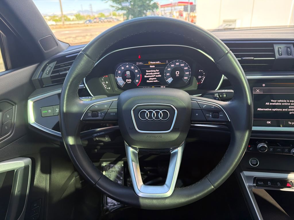 Used 2023 Audi Q3 2.0T Premium w/ Convenience Package AWD/4WD image 15