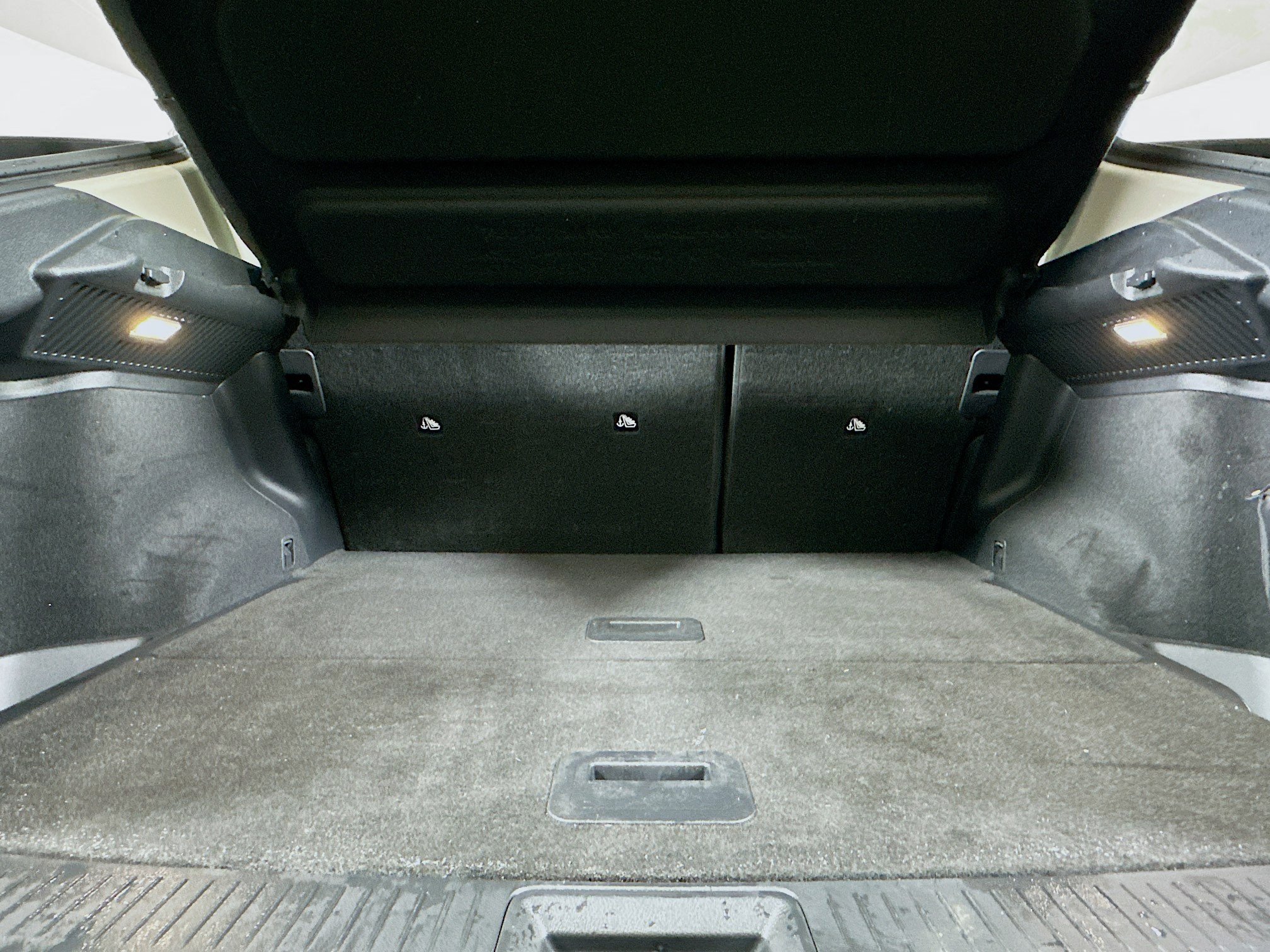 Used 2024 Nissan Ariya AWD image 29