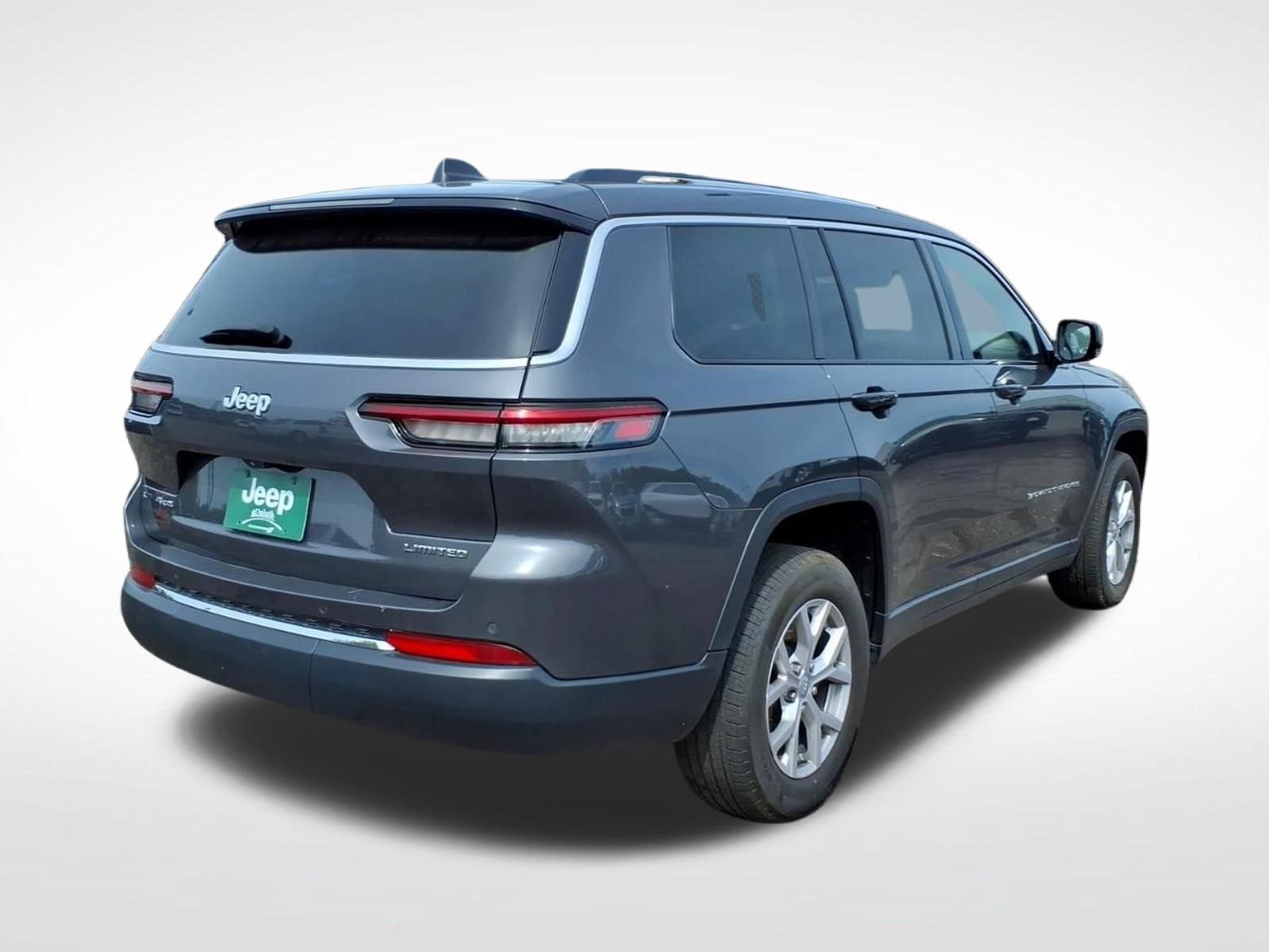 Used 2022 Jeep Grand Cherokee L Limited AWD/4WD image 5