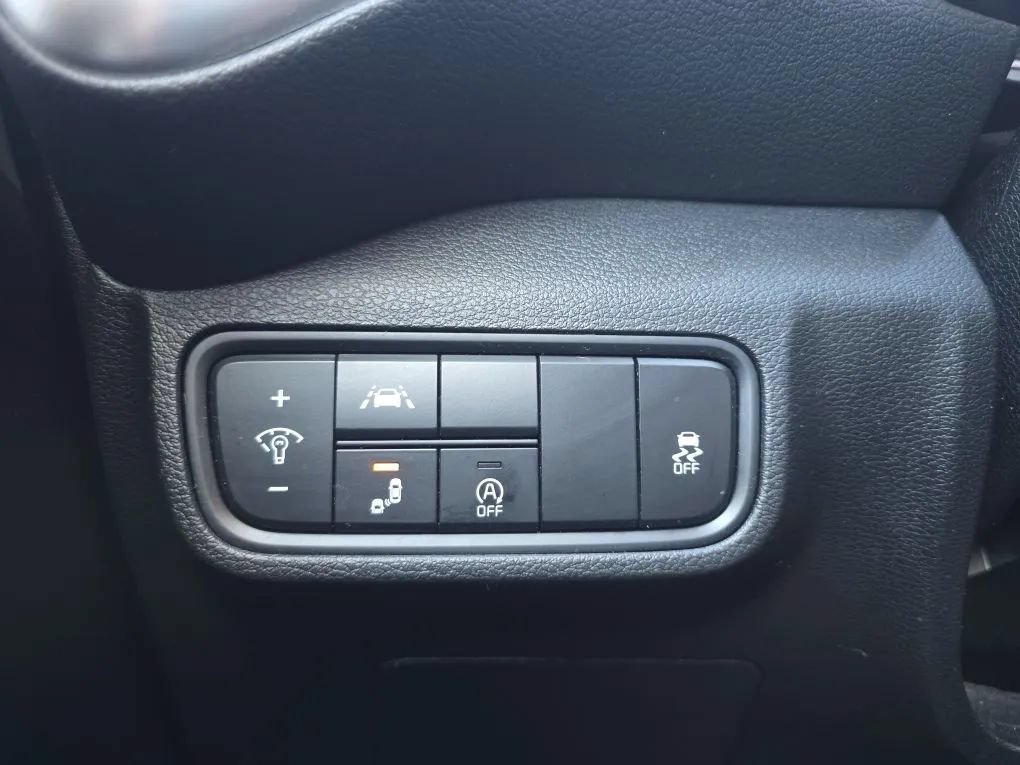 Used 2022 Kia Soul LX w/ Technology Package FWD image 21