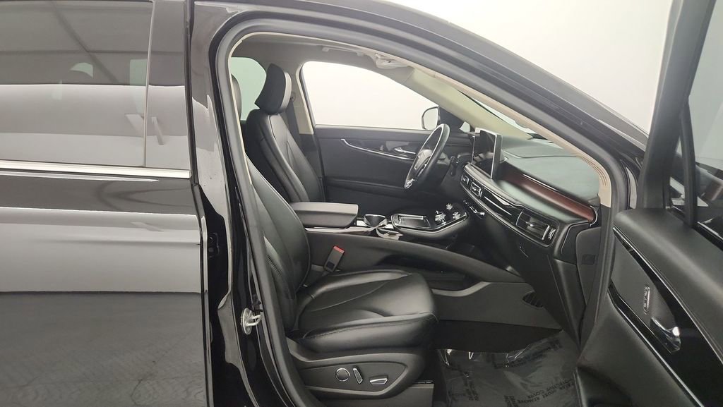 Used 2022 Lincoln Nautilus Reserve image 37