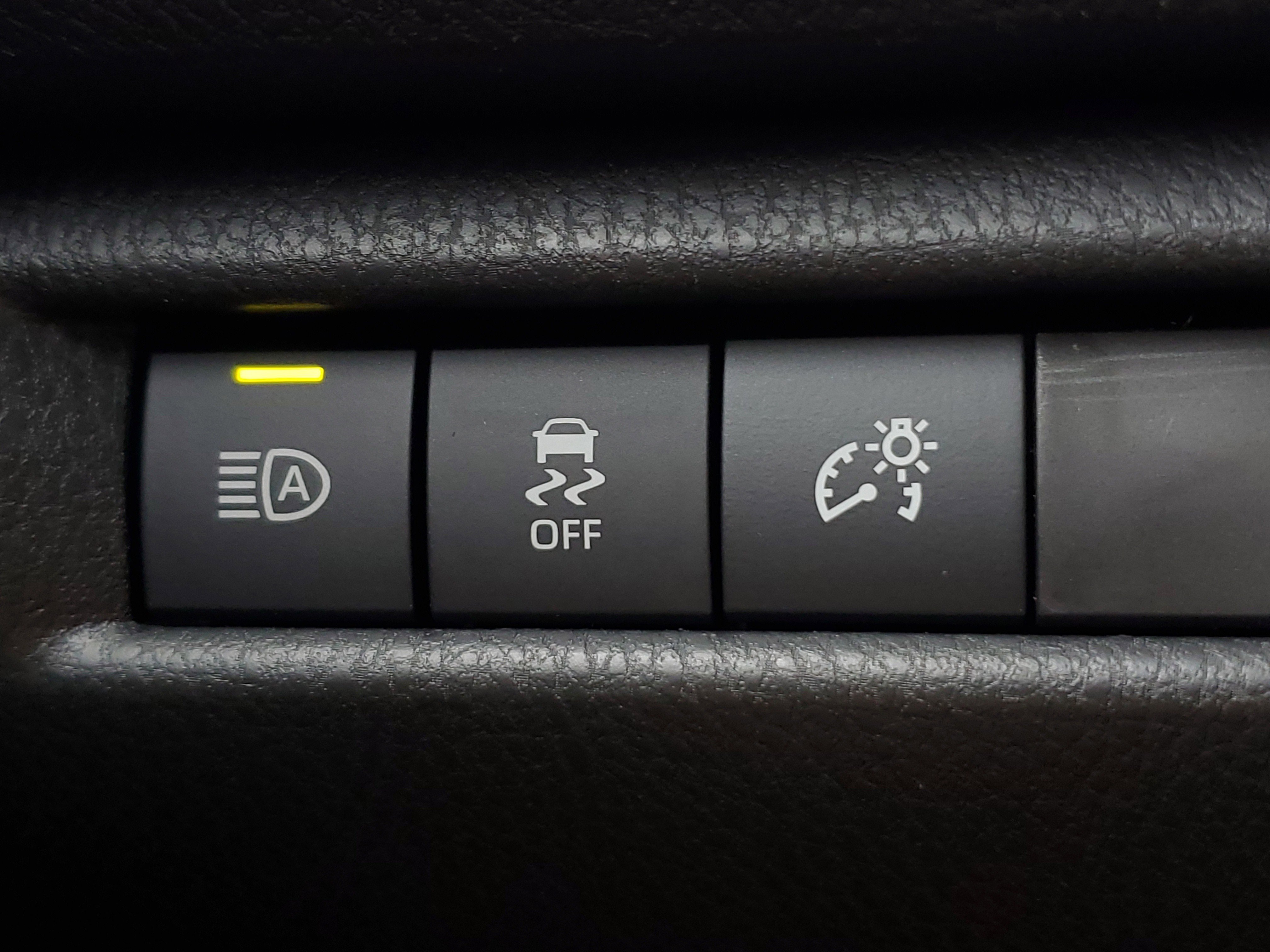 New 2026 Toyota Camry SE FWD image 30