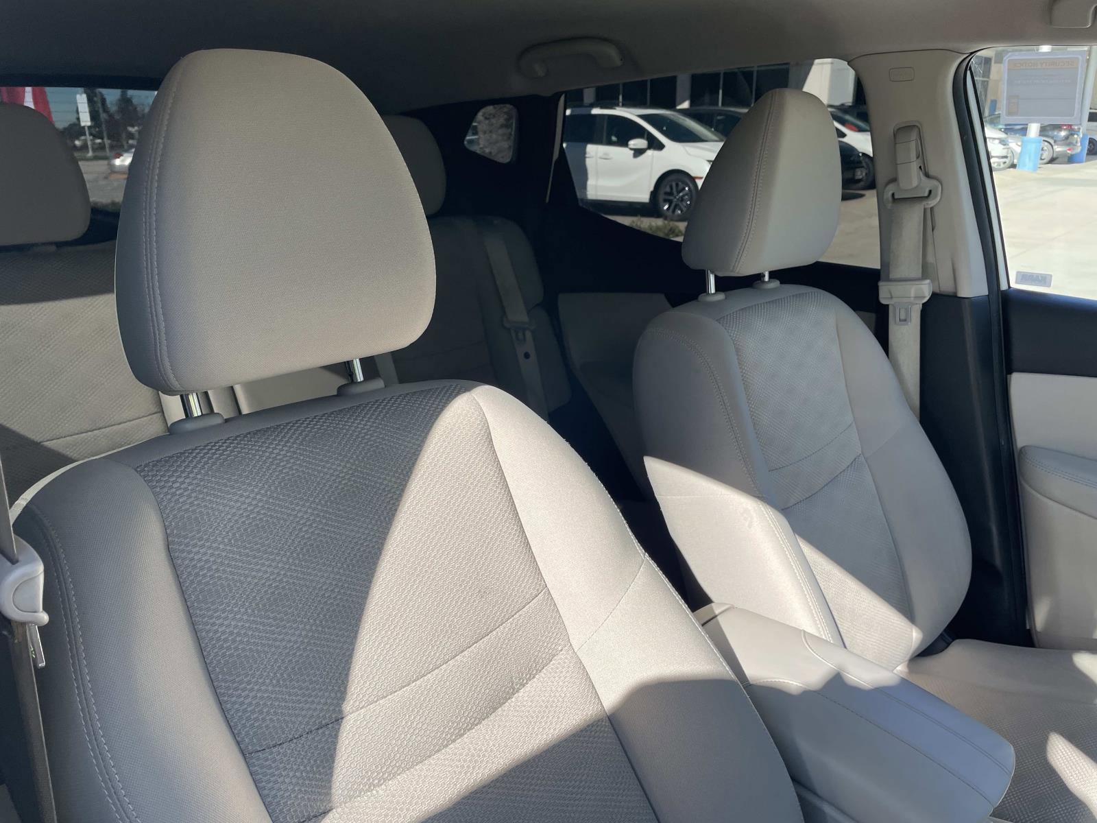 Used 2021 Nissan Rogue Sport SV image 22