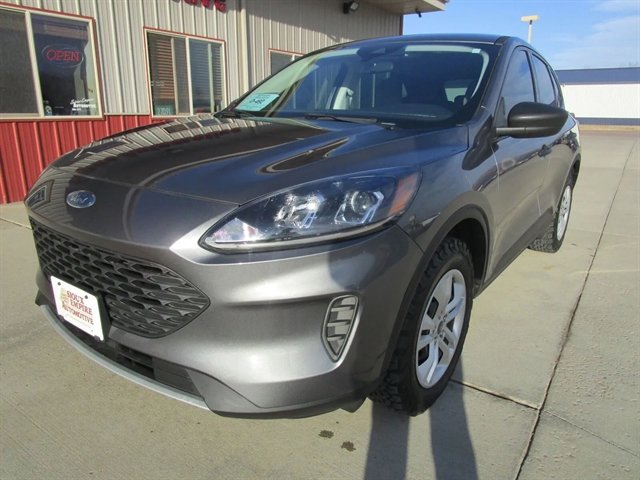 Used 2021 Ford Escape S image 3