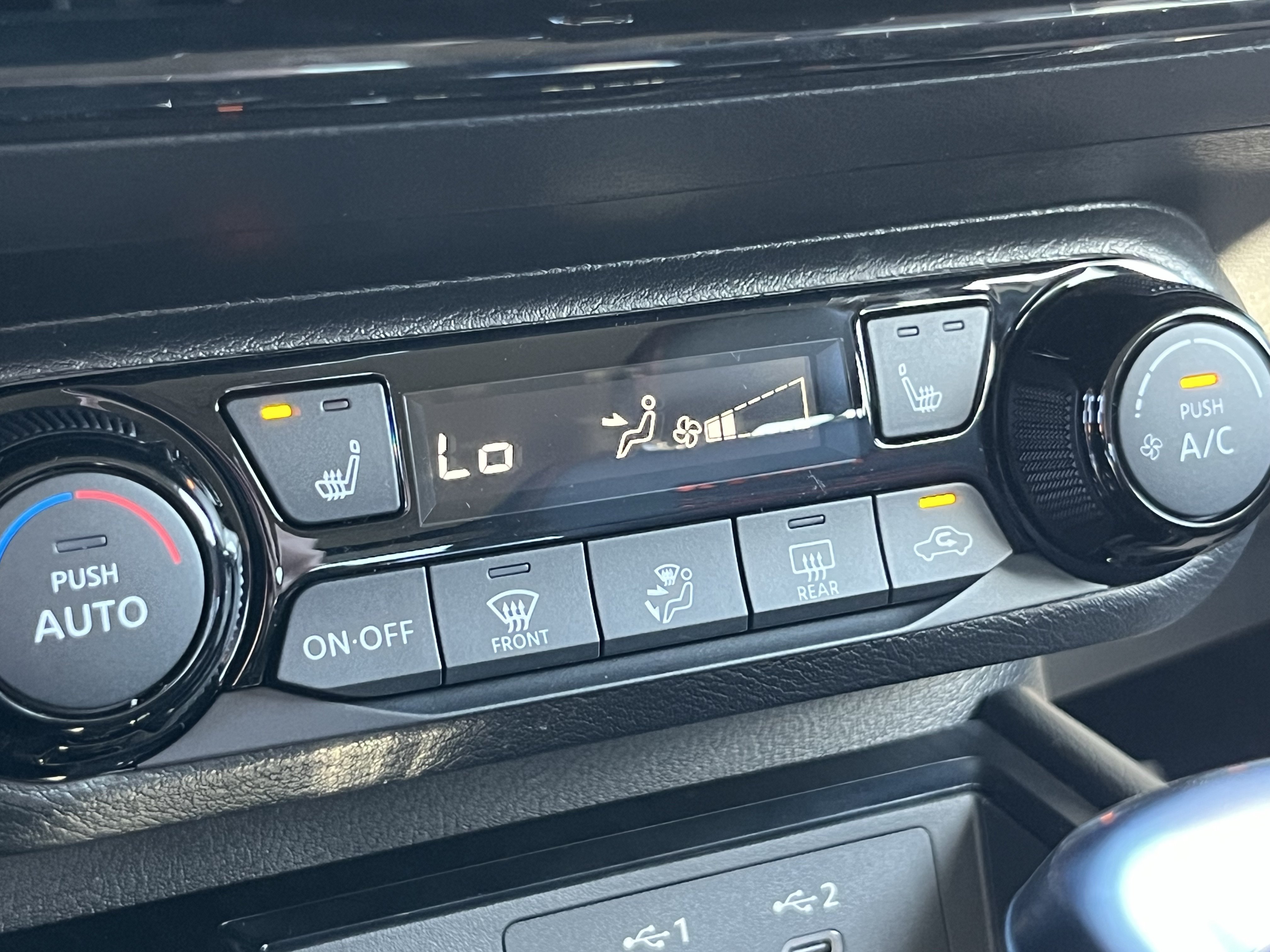 New 2027 Nissan Kicks SV w/ Rock Creek Edition AWD/4WD image 29
