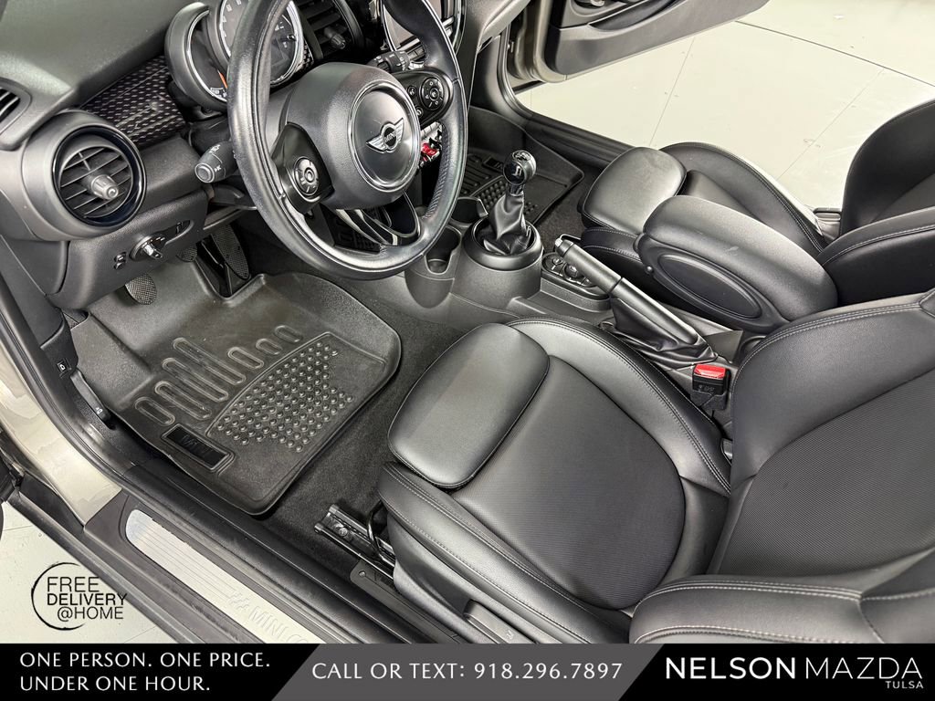 Used 2018 MINI Cooper S image 19