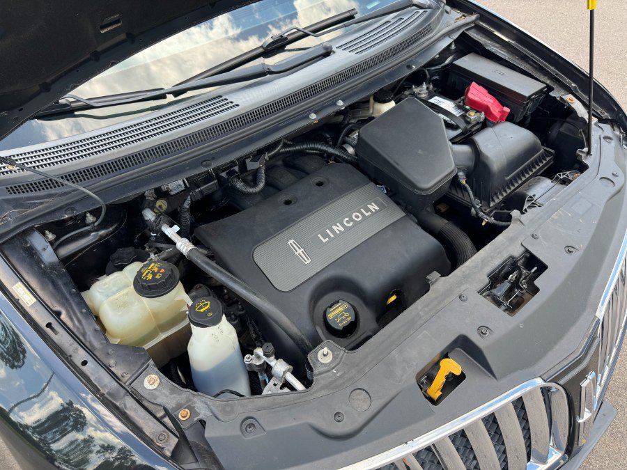 Used 2014 Lincoln MKX FWD image 25