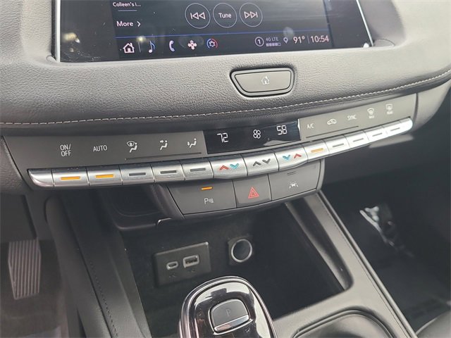 Used 2023 Cadillac XT4 Premium Luxury image 34