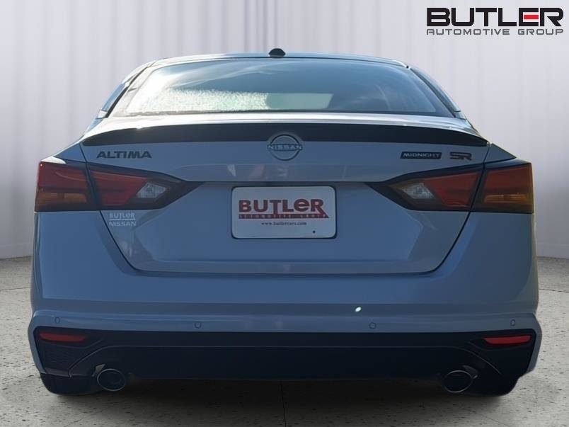 New 2026 Nissan Altima 2.5 SR w/ SR Midnight Edition Package FWD image 6