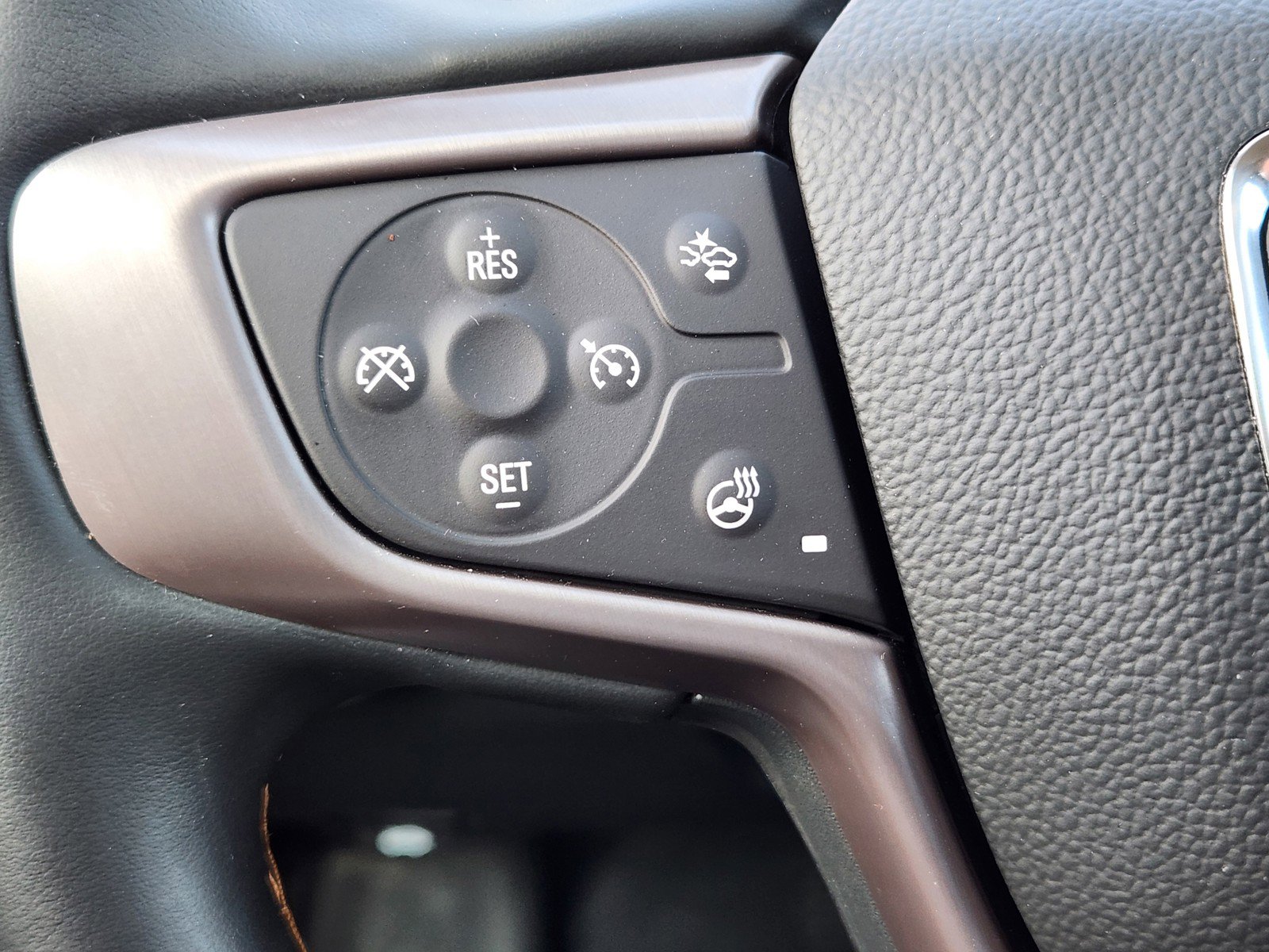 Certified 2024 GMC Terrain AT4 w/ Infotainment Package II image 22