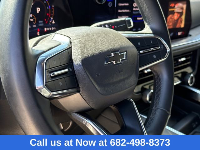 Used 2025 Chevrolet Suburban Z71 image 26