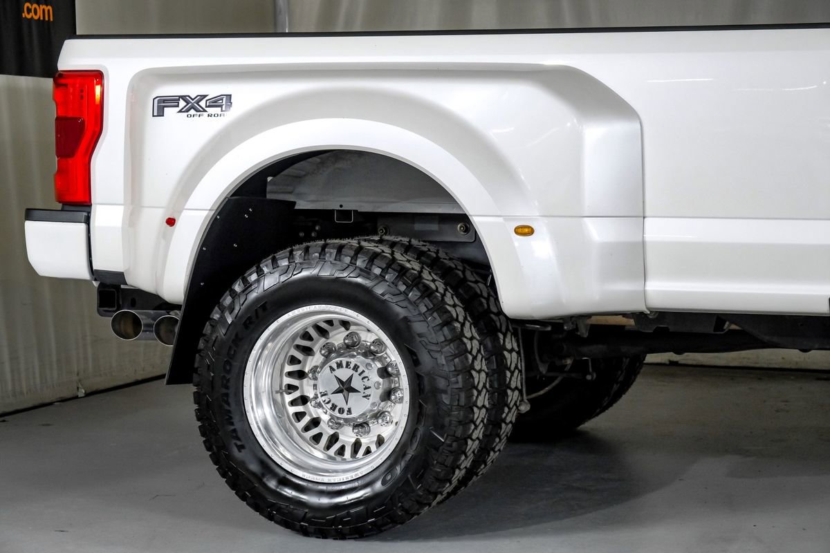 Used 2017 Ford F350 Lariat w/ Lariat Ultimate Package image 6