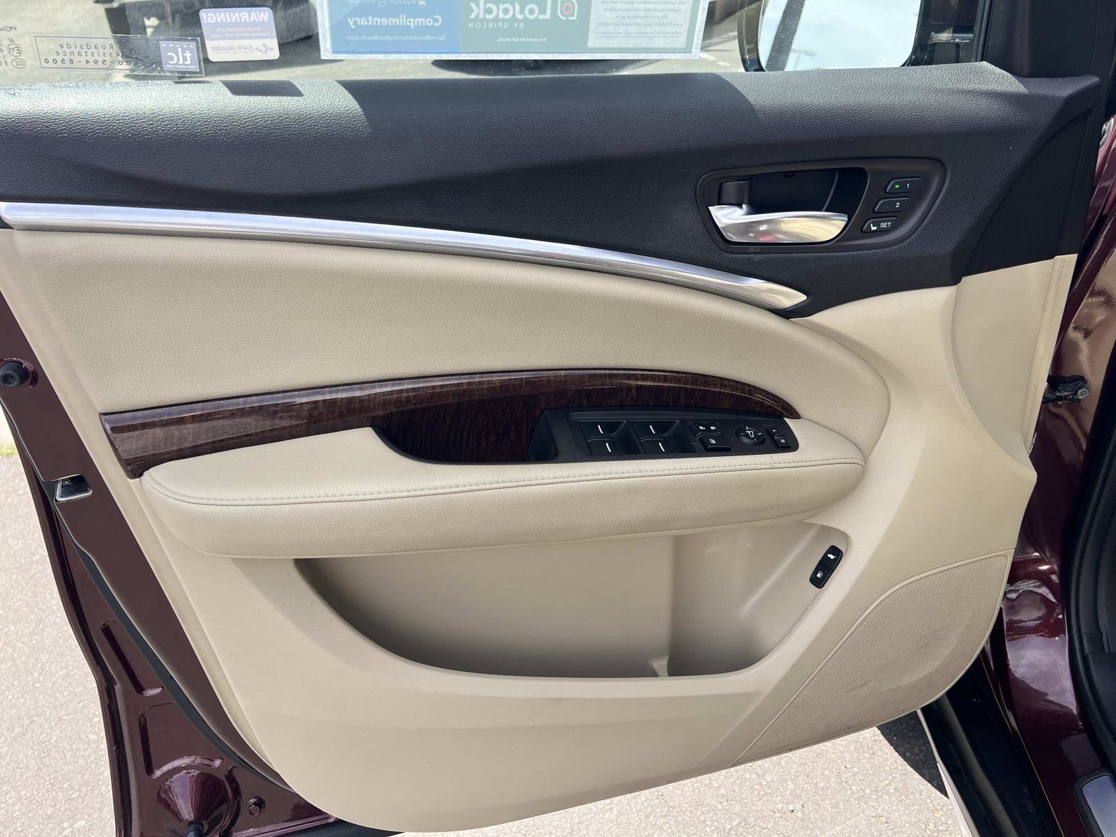 Used 2017 Acura MDX FWD image 6