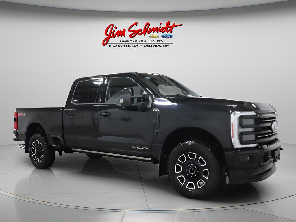 Used 2025 Ford F250 Platinum image 2