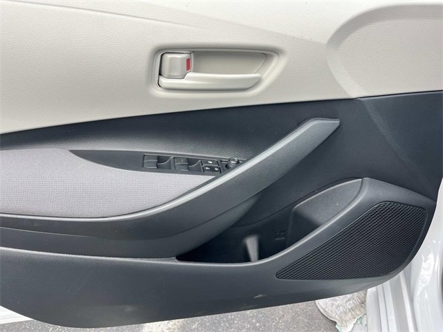 Used 2026 Toyota Corolla LE image 12