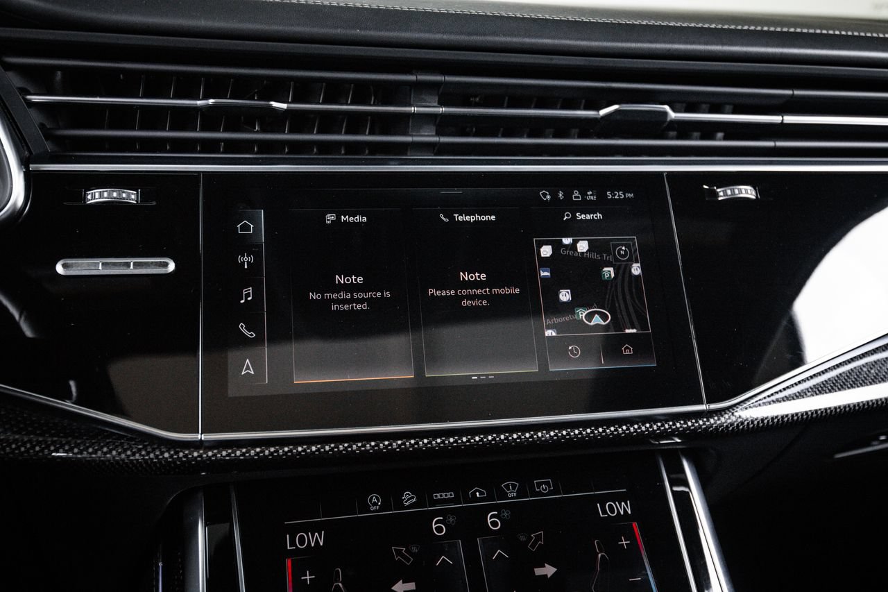 Used 2021 Audi SQ8 Prestige AWD/4WD image 18