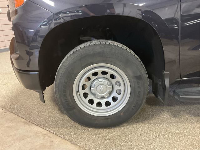 Used 2022 Chevrolet Silverado 1500 W/T w/ WT Value Package image 11