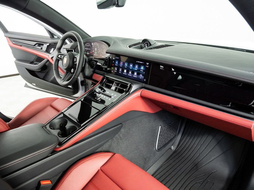 New 2026 Porsche Panamera 4 image 25