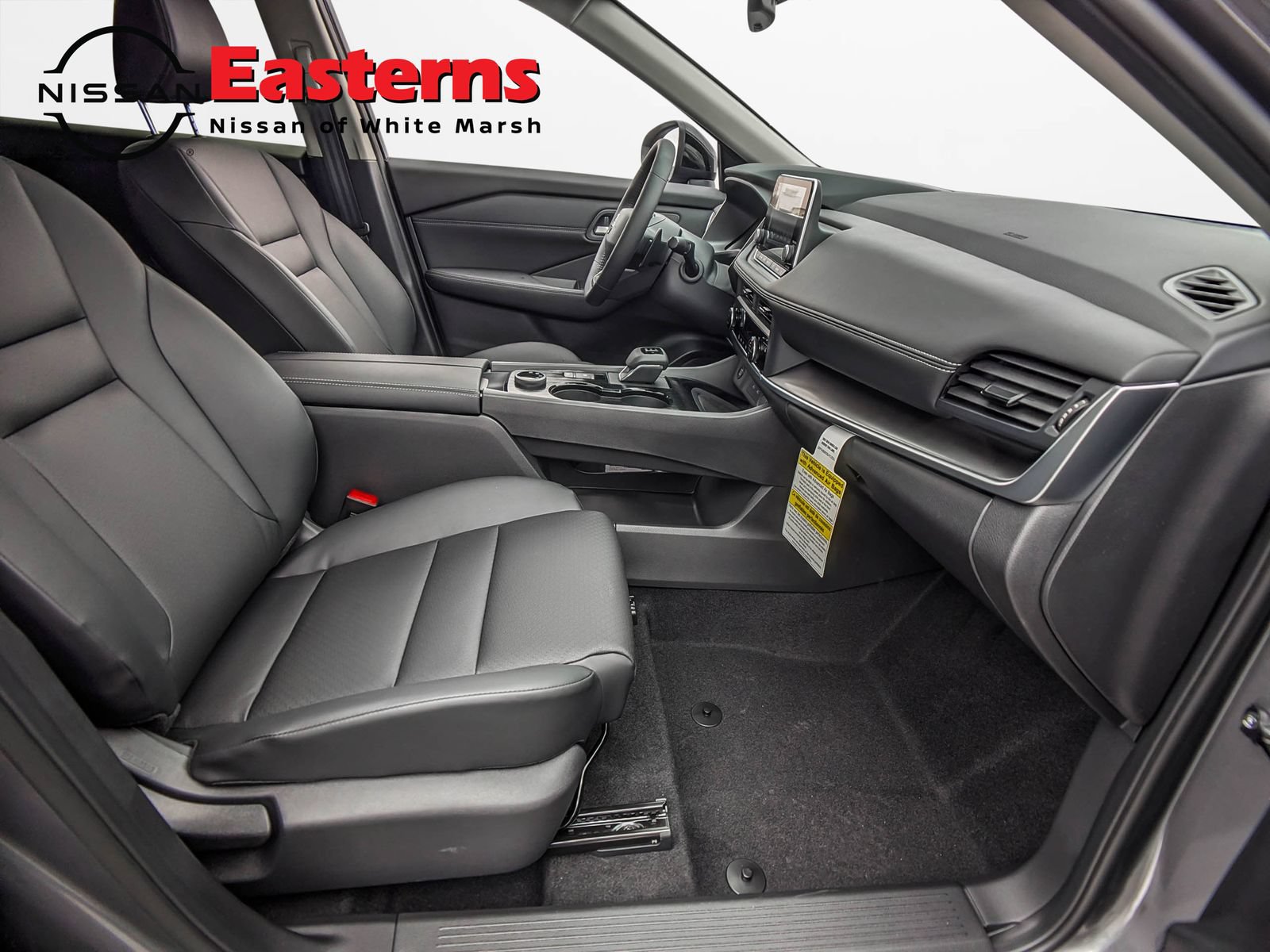 New 2026 Nissan Rogue Dark Armor AWD/4WD image 24
