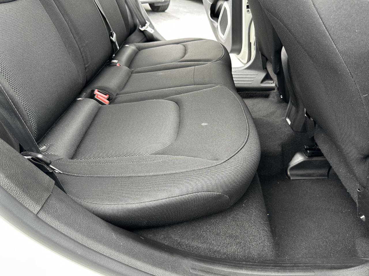 Used 2019 Jeep Renegade Sport AWD/4WD image 37